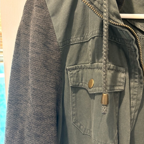 Ashley Utility Jacket - Picture 1 of 4